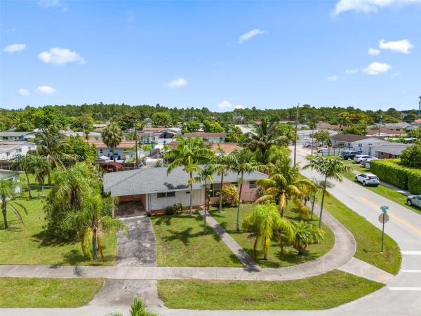 South Miami Heights Manor, 11801 SW 170th Ter, South Miami Heights, Florida 33177, image 3
