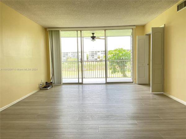 Palm-Aire Country Club 3, 2651 S Palm Aire Dr #203, Pompano Beach, Florida 33069, image 1