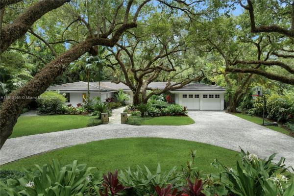 Coral Gables No HOA, 4680 SW 74th St, Coral Gables, Florida 33143, image 1