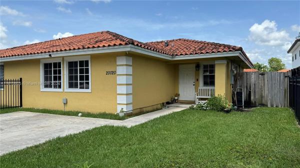 Sabrina Twinhomes, 20020 SW 122nd Ave, South Miami Heights, Florida 33177, image 1