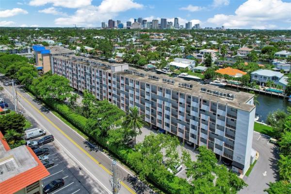 Cromwell West, 1731 SE 15th St #603, Fort Lauderdale, Florida 33316, image 1