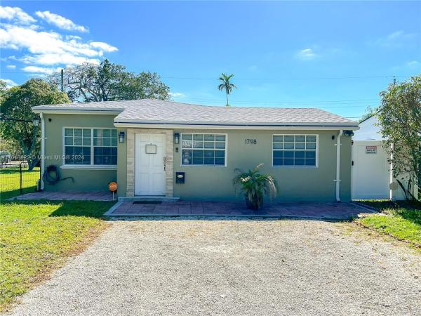 Fulford By The Sea, 1798 NE 176th St, North Miami Beach, Florida 33162, image 3