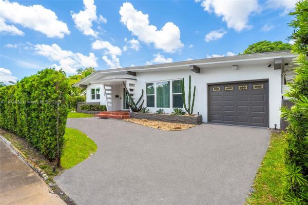 Breezeswept Estates, 60 NE 124th Ter, North Miami, Florida 33161, image 3