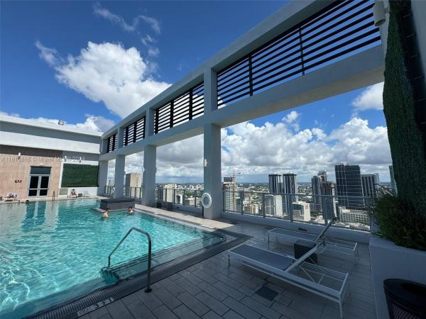 Centro, 151 SE 1st St #2205, Miami, Florida 33131, image 3