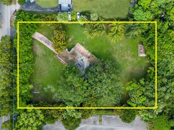 Suniland Estates, 7850 SW 112th St, Pinecrest, Florida 33156, image 1