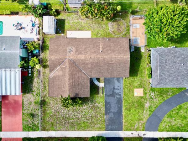 Carol City, 2900 NW 187th St, Miami Gardens, Florida 33056, image 3