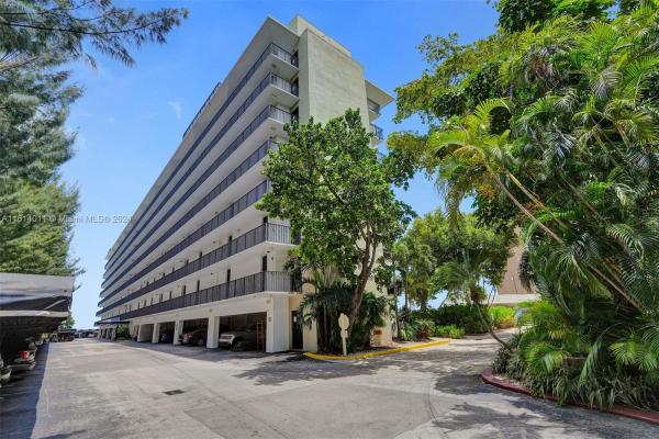 Palm Bay, 770 NE 69th St #8I, Miami, Florida 33138, image 2