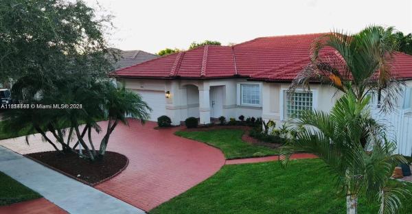 Royal Garden Estates, 9021 NW 162nd Ter, Miami Lakes, Florida 33018, image 1