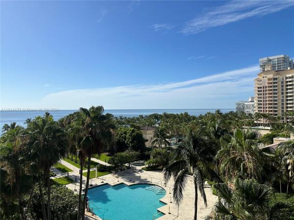 Ocean Tower, 791 Crandon Blvd #704, Key Biscayne, Florida 33149, image 1