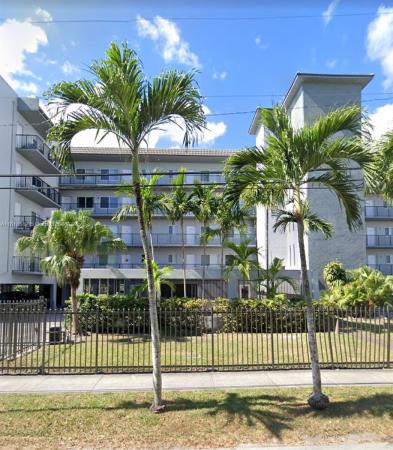 Marbella, 900 SW 84th Ave #217E, Westchester, Florida 33144, image 3