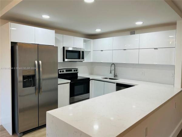 Ventnor, 1022 Ventnor H #1022, Deerfield Beach, Florida 33442, image 1