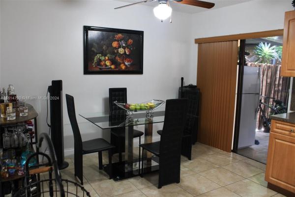 Midway Forest, 8430 NW 8th St #B10, Fountainebleau, Florida 33126, image 3