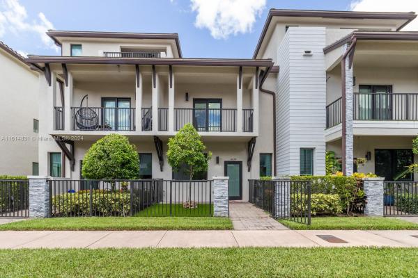 4674 NW 83rd Path #4674, Doral, Florida 33166, image 2