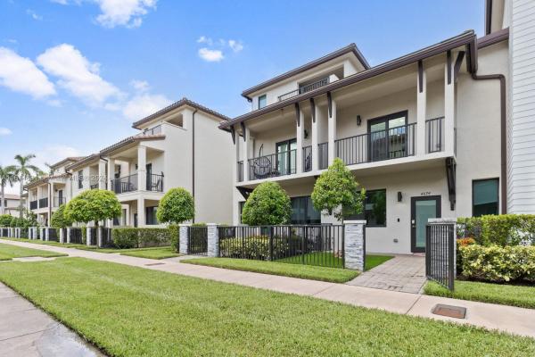4674 NW 83rd Path #4674, Doral, Florida 33166, image 3