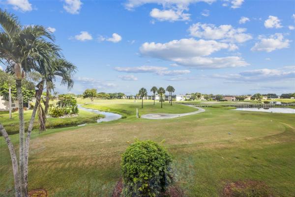 476 Flanders J, Delray Beach, Florida 33484, image 3