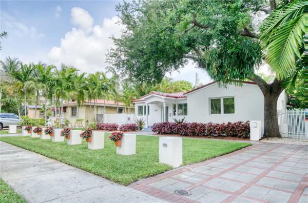 Hialeah Golf Course, 1629 Westward Dr, Miami Springs, Florida 33166, image 2