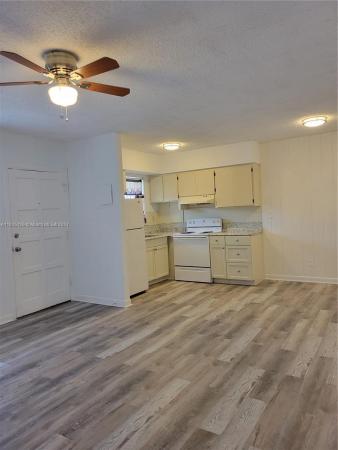 Heritage Of Sans Souci, 1755 NE 116th Rd #16, North Miami, Florida 33181, image 2