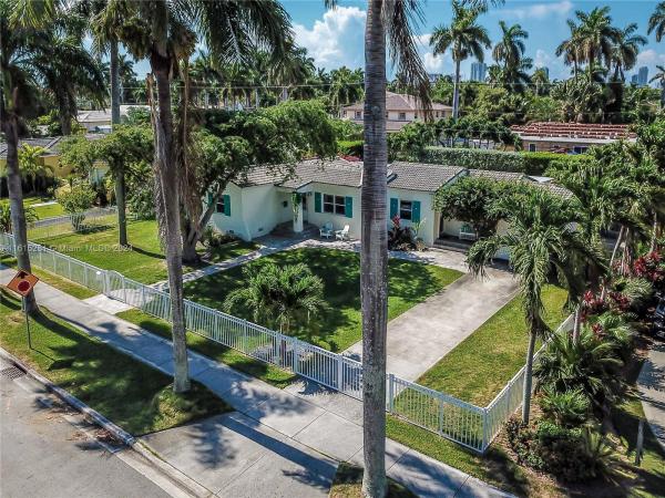 Hollywood Lakes, 1010 Tyler St, Hollywood, Florida 33019, image 2