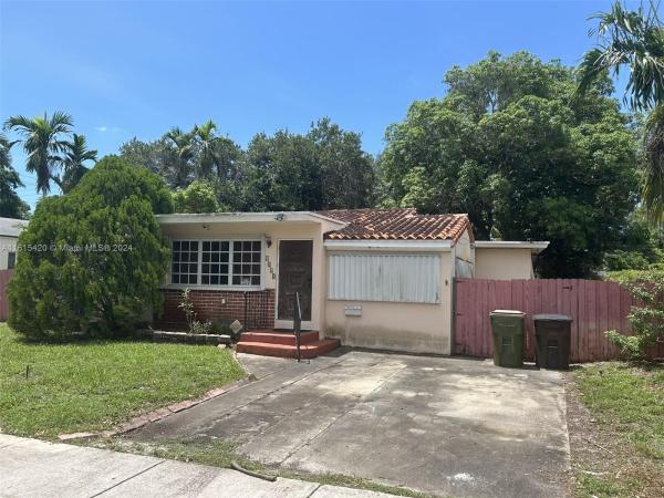 Roseland Park, 1260 NE 129th St, North Miami, Florida 33161, image 1