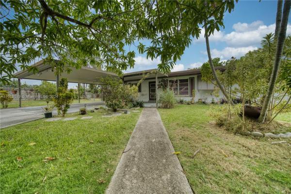 Fairway Estates, 10101 SW 152nd Ter, Palmetto Estates, Florida 33157, image 2