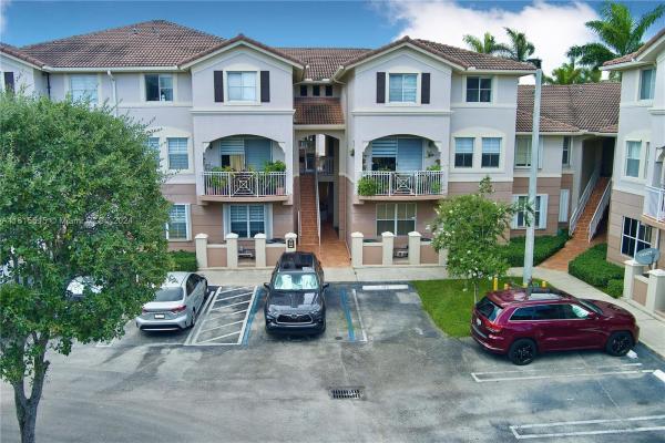 Century Park, 8980 W Flagler St #103, Fountainebleau, Florida 33174, image 1