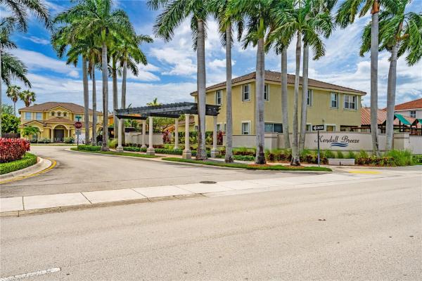 Kendall Breeze, 12358 SW 122nd St #12358, Kendall, Florida 33186, image 1