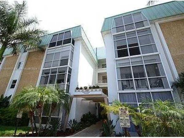 Chase At River Shores, 2990 NE 16th Ave #208, Oakland Park, Florida 33334, image 1