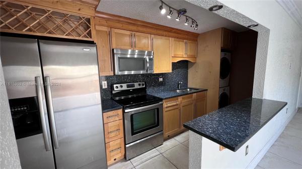 Doral Gardens, 4630 NW 79th Ave #1C, Doral, Florida 33166, image 1