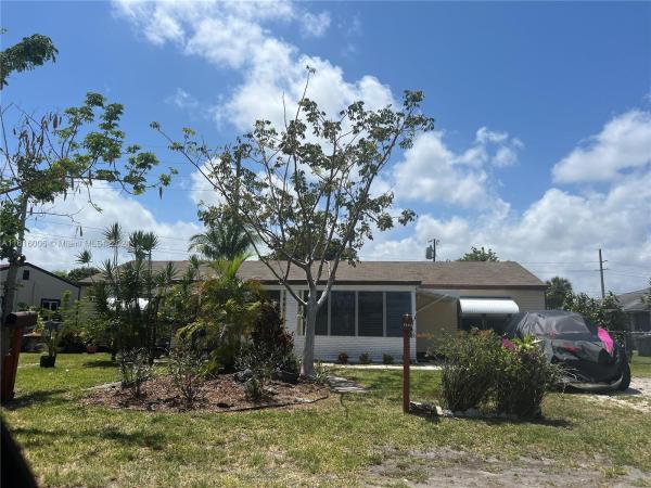 Green Oaks, 1441/1443 NE 134th Rd, North Miami, Florida 33161, image 1