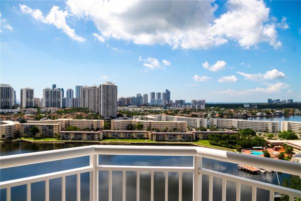 Del Prado, 18041 Biscayne Blvd #1905, Aventura, Florida 33160, image 1
