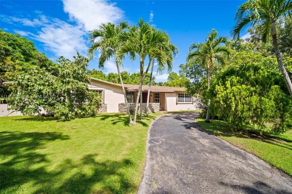 Coral Reef Gardens, 15201 SW 87th Ct, Palmetto Bay, Florida 33157, image 1