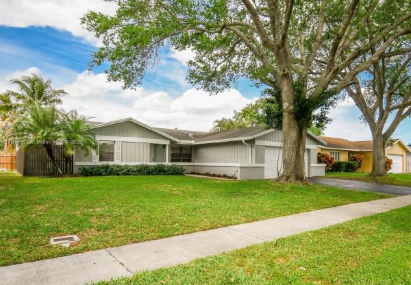 Saddlebrook, 9519 Saddlebrook Dr, Boca Raton, Florida 33496, image 1