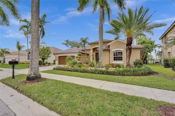 Jardin, 2545 Jardin Ter, Weston, Florida 33327, image 2