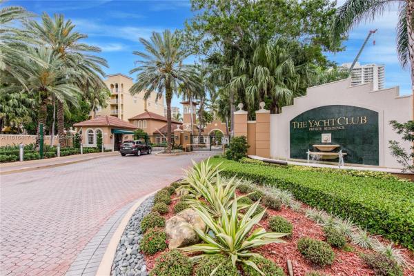 The Yacht Club At Aventura, 19501 E Country Club Dr #9503, Aventura, Florida 33180, image 1