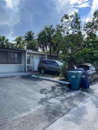 Lake Katharine, 6450 E Miami Lakes Dr E #6450, Miami Lakes, Florida 33014, image 1