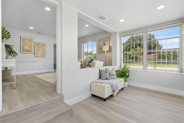 Washington Heights, 1004 S 24th Ter, Hollywood, Florida 33020, image 2