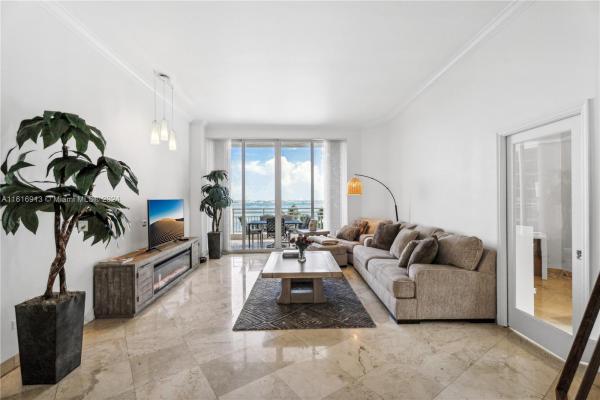 Two Tequesta Point, 808 Brickell Key Dr #608, Miami, Florida 33131, image 2
