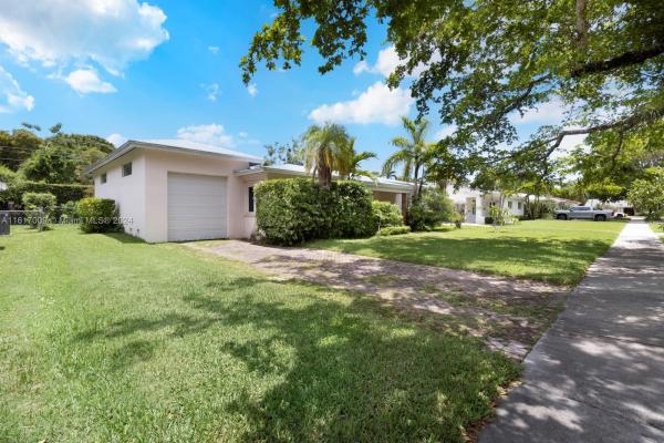 Beverly Gardens, 8301 SW 62nd Pl, South Miami, Florida 33143, image 1