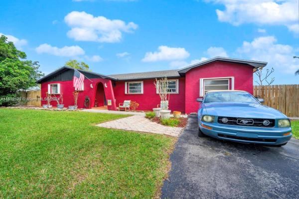 Waldin Park Estates, 28231 SW 159th Ave, The Hammocks, Florida 33033, image 1