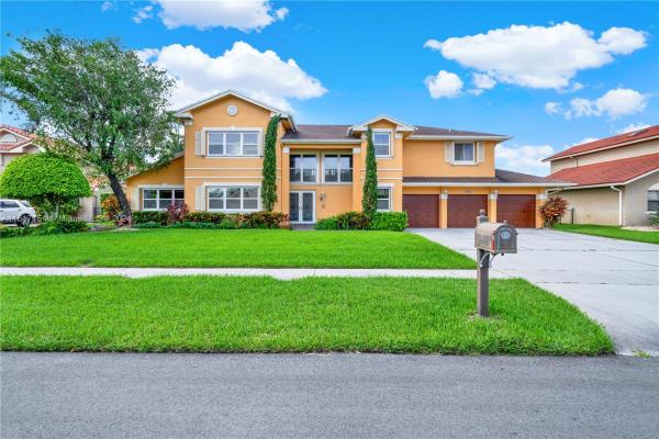 Pasadena Estates, 19930 NW 8th St, Pembroke Pines, Florida 33029, image 1