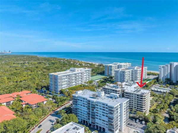 Ocean Lane Plaza, 170 Ocean Lane Dr #810, Key Biscayne, Florida 33149, image 1