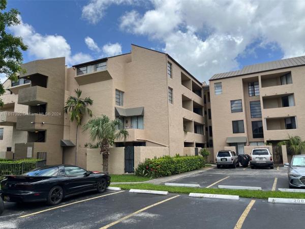 The Terraces, 10500 SW 108th Ave #B212, Kendall, Florida 33176, image 2