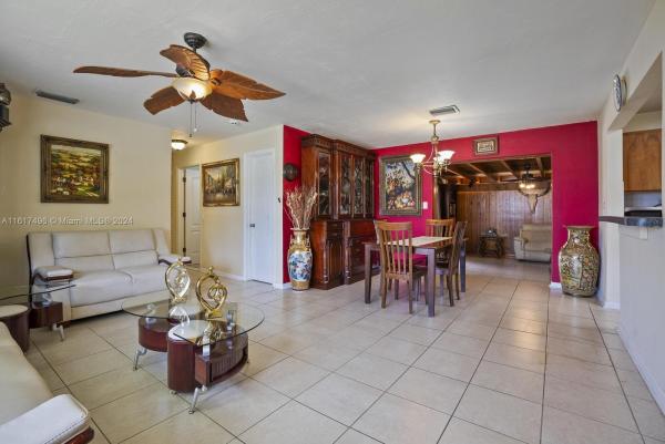 Benson Manor, 20220 SW 105th Ave, Cutler Bay, Florida 33189, image 3