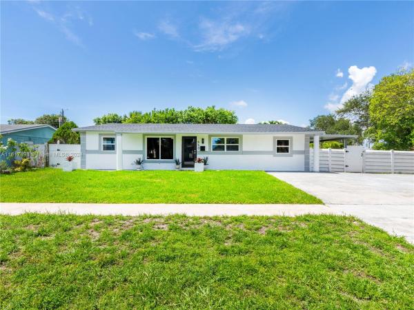 Bonnie Loch, 650 NW 38th Ct, Deerfield Beach, Florida 33064, image 1