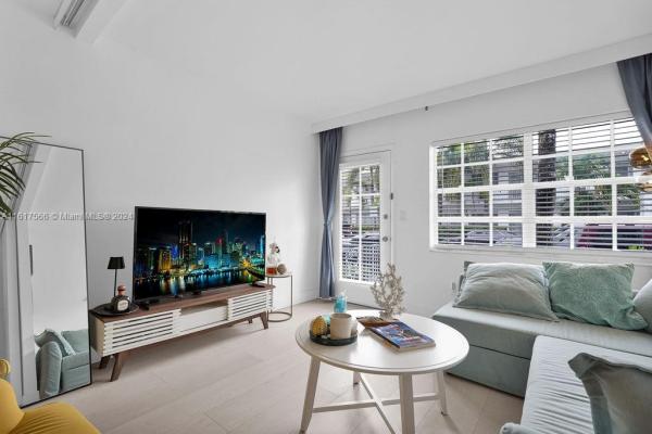 Eight Palms, 635 8th St #102, Miami Beach, Florida 33139, image 1