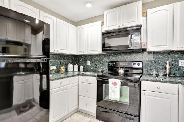 Raintree Forest, 301 N Pine Island Rd #102, Plantation, Florida 33324, image 1