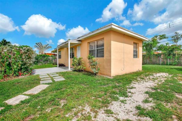 Miami Gardens Estates, 5620 SW 40th Ct, West Park, Florida 33023, image 1