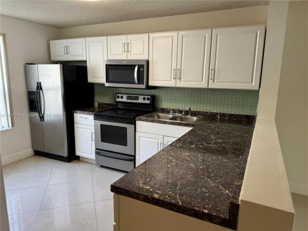 8025 SW 21st Ct, Miramar, Florida 33025, image 2