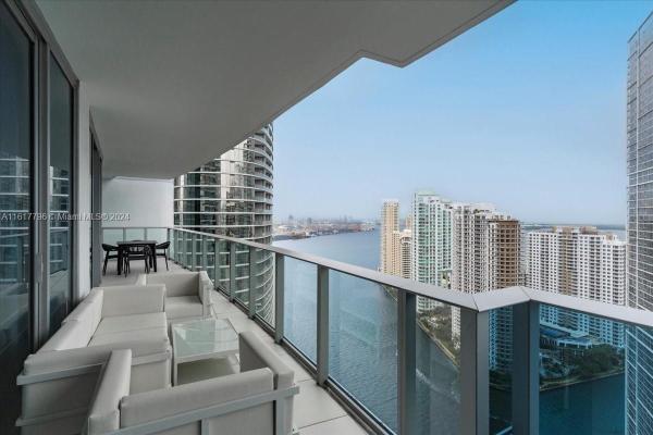 Epic Hotel & Residences, 200 Biscayne Boulevard Way #3808, Miami, Florida 33131, image 1