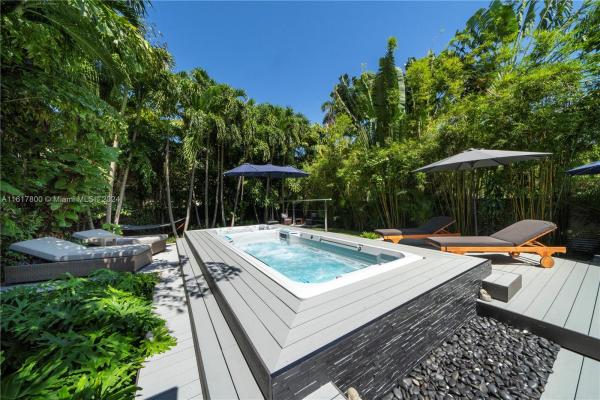 Palm View, 1735 Michigan Ave, Miami Beach, Florida 33139, image 1